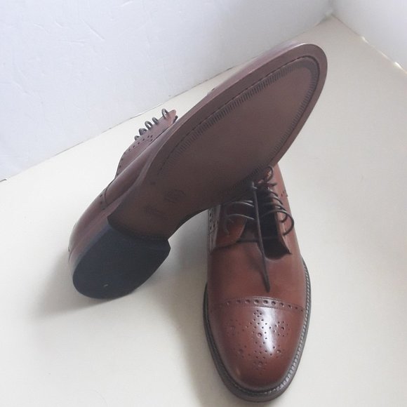 Johnston & Murphy Men\'s Oxford Dress Shoes Sizes 9M & 8.5M. main image 4